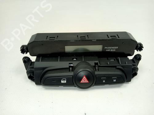 Used Warning switch HYUNDAI ix20 (JC) [2010-2019]  26720476