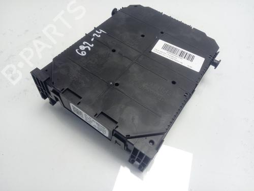 Fuse box CITROËN C4 III (BA_, BB_, BC_)  | BP16886472E1 