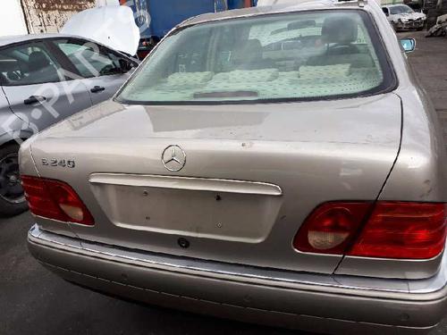 Used Fuel pump MERCEDES-BENZ E-CLASS (W210) E 240 (210.061) (170 hp) 12654016
