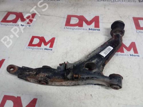 Used Right front suspension arm HONDA CR-V I (RD) 2.0 16V 4WD (RD1, RD3) (128 hp) 12838343