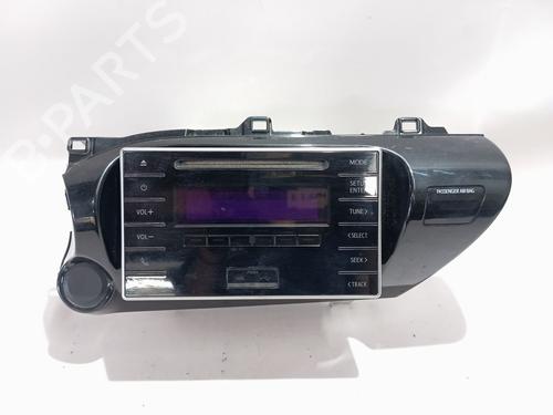 radio-toyota-hilux-viii-platformchassis-_n1_-2015-37260573 main image