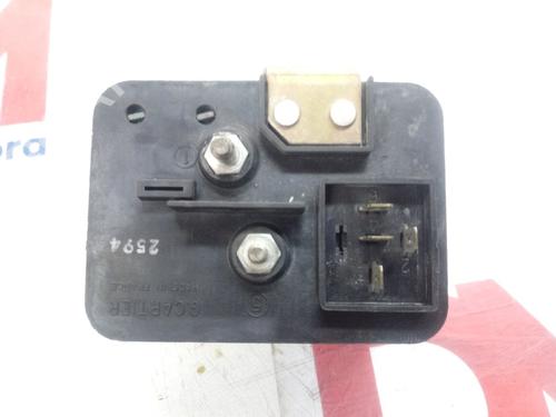 Used Fuse box RENAULT RAPID Box Body/MPV (F40_, G40_) [1985-2001]  30372436