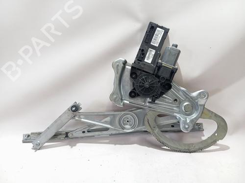 Comutador vidro frente esquerdo Comutador vidro frente esquerdo RENAULT MEGANE III Hatchback (BZ0/1_, B3_) 1.5 dCi (BZ09, BZ0D, BZ1W, BZ29, BZ14) (110 hp) 36132781 36132781