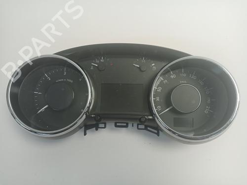 Used Instrument cluster PEUGEOT 5008 (0U_, 0E_) 1.6 HDi (114 hp) 18656258