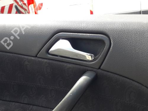 Used Front left interior door handle MERCEDES-BENZ C-CLASS (W203) C 220 CDI (203.006) (136 hp) 13111048
