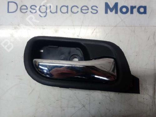 Used Front right interior door handle HONDA ACCORD VII (CL, CN) 2.0 (CL7) (155 hp) 30372061
