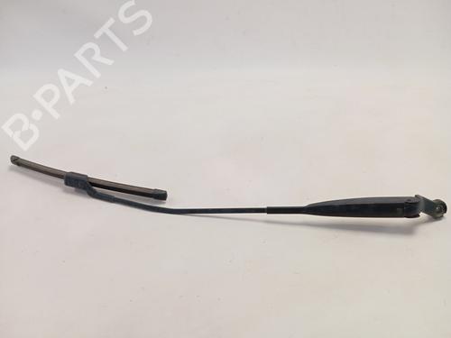 Used Front windshield wiper arm Front windshield wiper arm FIAT 500 (312_) 1.0 Mild Hybrid (312.AYD1B) (69 hp) 40041748 40041748