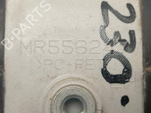 Front left exterior door handle MITSUBISHI PAJERO IV (V8_W, V9_W) 3.2 DI-D (V88W, V98W) | BP24104309C128 