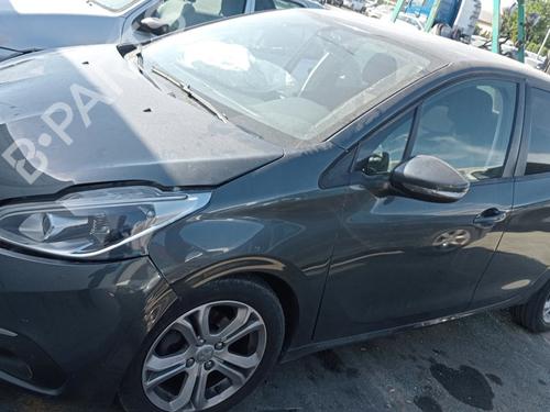 Left front door PEUGEOT 208 I (CA_, CC_) | BP19153990C2
