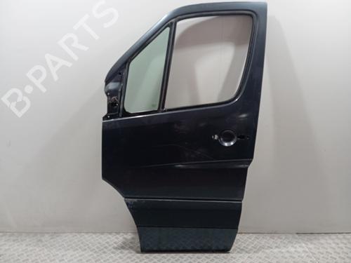 Used Left front door Left front door 39104929 39104929