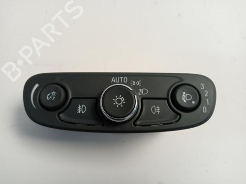 Used Headlight switch OPEL INSIGNIA B Grand Sport (Z18) [2017-2025]  18657042