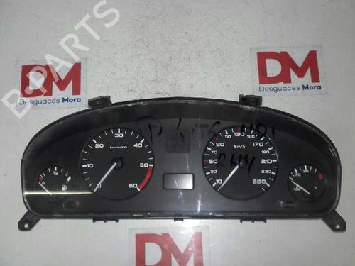 Used Instrument cluster PEUGEOT 406 (8B) 2.0 HDI 90 (90 hp) 12648196
