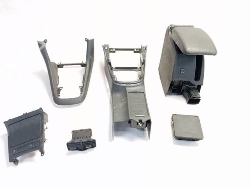 Used Middle console VW GOLF VI (5K1) 2.0 TDI (170 hp) 23190941