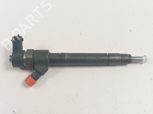 Used Injector VOLVO V70 II (285) 2.4 D (126 hp) 31944849