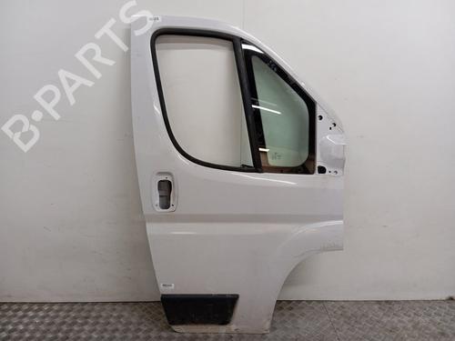 Używane Drzwi przednie prawe PEUGEOT BOXER Bus 2.2 BlueHDi 120 (120 hp) 31645504