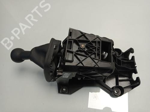 Used Gear lever OPEL COMBO Box Body/MPV (K9) [2018-2025]  17624184