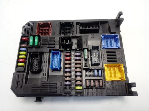 Used Fuse box CITROËN JUMPY III Van (V_) [2016-2025]  15609628