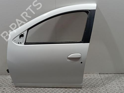 Used Left front door Left front door DACIA DUSTER (HM_) 1.5 dCi 115 4x4 (114 hp) 40184285 40184285