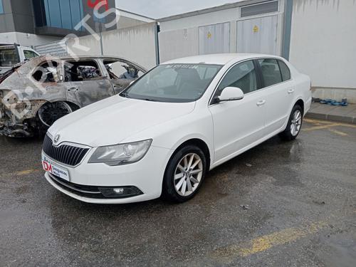 Left tailgate light SKODA SUPERB II (3T4) 2.0 TDI 16V 4x4 | BP33456573C79 - Image 5