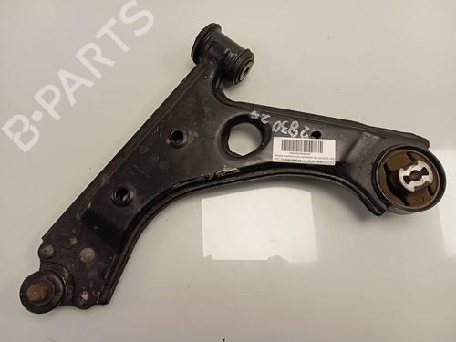 Used Left front suspension arm FIAT QUBO (225_) 1.3 D Multijet (225AXE1A, 225CXE1A, 225AXH1A, 225AXL1A,... (95 hp) 25854648