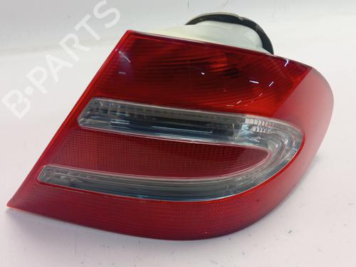 Used Right taillight MERCEDES-BENZ CLK Convertible (A209) CLK 200 Kompressor (209.442) (163 hp) 31801403
