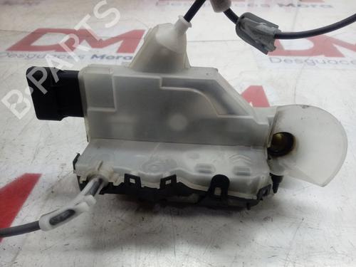 Front left lock PEUGEOT EXPERT Van (V_) 2.0 BlueHDi 120 | BP29370828C98 