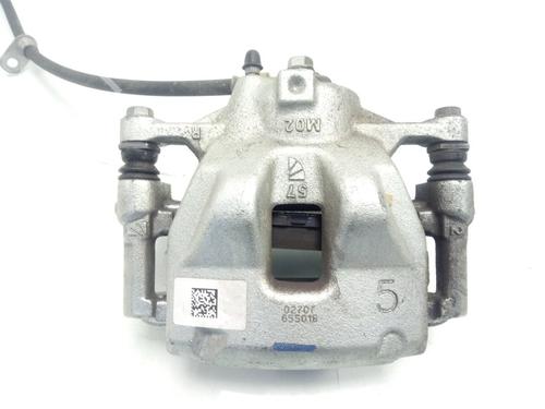 Used Right front brake caliper TOYOTA YARIS CROSS (MXP_) [2020-2025]  19132136