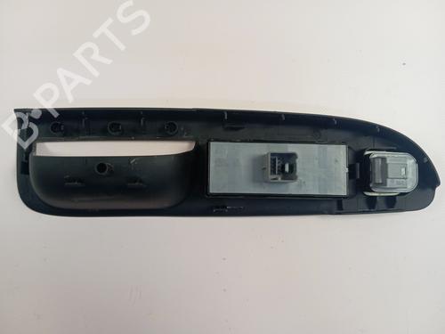 Left front window switch VW PASSAT B6 (3C2) | BP38597393I27 - Image 2