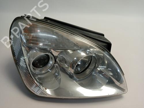 Used Right headlight KIA CARENS III MPV (UN) 2.0 CRDi 115 (115 hp) 18829555