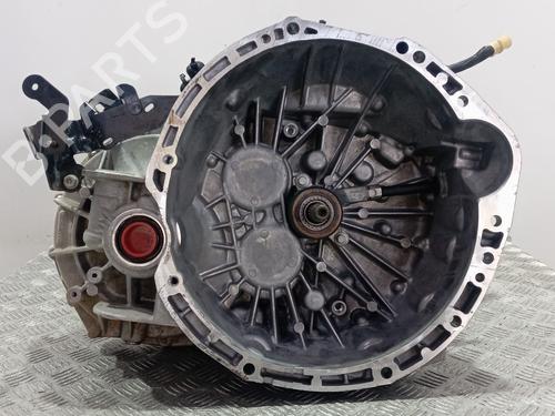 Used Gearbox Gearbox RENAULT TRAFIC III Bus (JG_) 2.0 dCi 150 (JGMU) (150 hp) 40128906 40128906