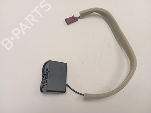 Antenne/Base RENAULT CAPTUR II (HF_)  | BP29729617C140 