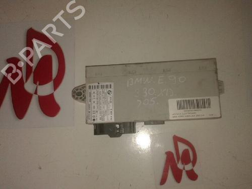 Used Electronic module BMW 3 (E90) 325 xi (218 hp) 12635857