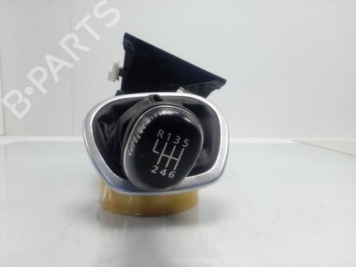 Used Gear lever RENAULT TRAFIC III Van (FG_) [2014-2025]  17328065