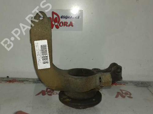 Used Left front steering knuckle RENAULT LAGUNA I (B56_, 556_) [1993-2002]  12638789