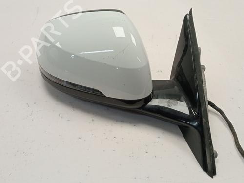 right-mirror-bmw-1-f70-2024-40496154 main image