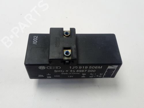 Used Electronic module SEAT IBIZA IV ST (6J8, 6P8) [2010-2016]  19688726