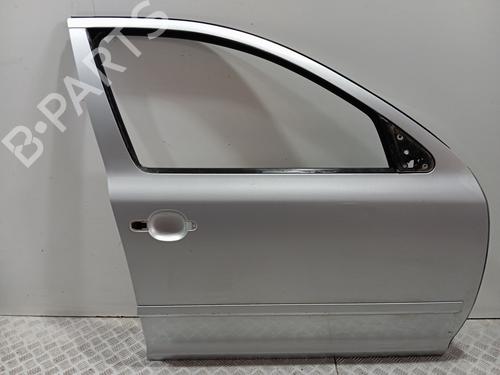 Used Right front door Right front door 38951091 38951091