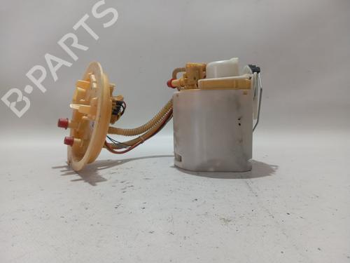 Used Fuel pump BMW 5 (E60) 523 i (190 hp) 28054674