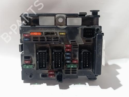 Used Fuse box Fuse box 38288522 38288522