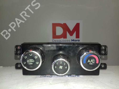 Used Climate control HYUNDAI TUCSON (JM) 2.0 All-wheel Drive (141 hp) 12643941