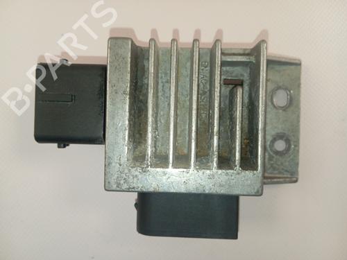 Used Electronic module Electronic module RENAULT TRAFIC III Bus (JG_) 2.0 dCi 150 (JGMU) (150 hp) 40128880 40128880