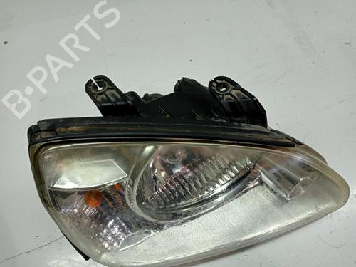 Right headlight KIA CARENS II MPV (FJ) | BP12664634C29