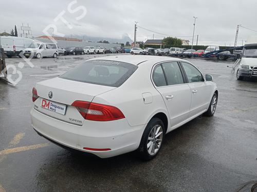 Left tailgate light SKODA SUPERB II (3T4) 2.0 TDI 16V 4x4 | BP33456573C79 - Image 9