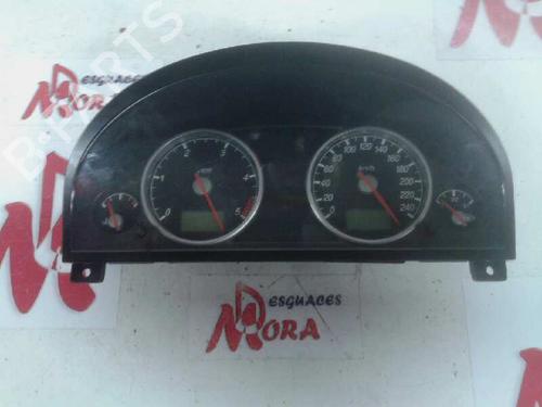 Used Instrument cluster FORD MONDEO III (B5Y) 2.0 TDCi (130 hp) 12633659