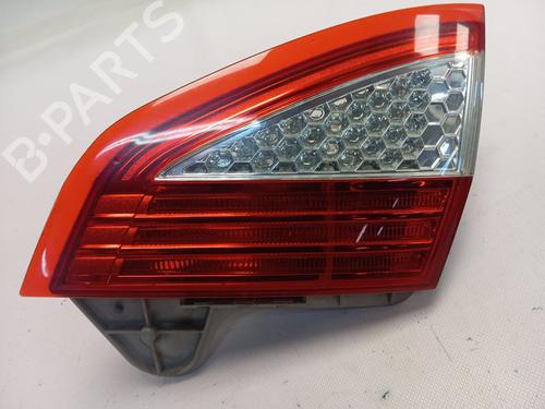 Used Right tailgate light FORD MONDEO IV (BA7) [2007-2015]  31031804