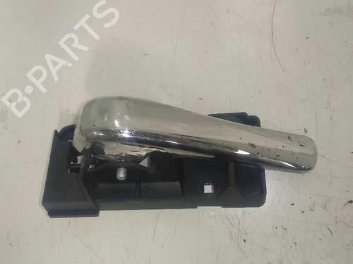 Used Front left interior door handle ALFA ROMEO 147 (937_) 1.6 16V T.SPARK (937.AXA1A, 937.AXB1A, 937.BXB1A) (120 hp) 30371809