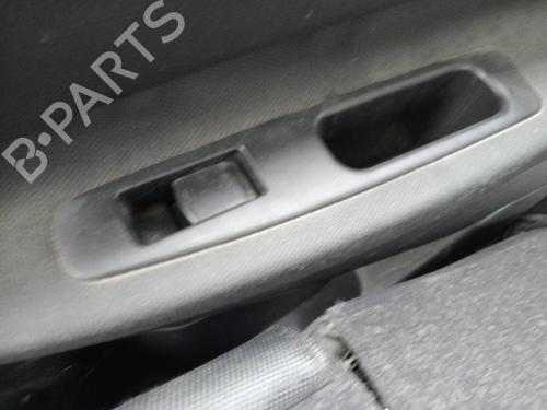 Used Right rear window switch NISSAN QASHQAI I (J10, NJ10) [2006-2015]  13298323