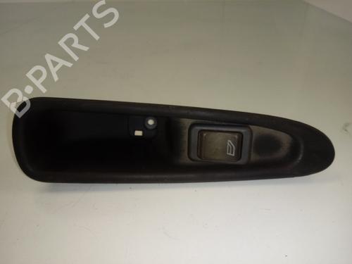 Used Right rear window switch VOLVO S40 I (644) 1.6 (109 hp) 30372762