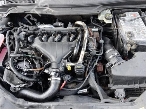 Fuse box VOLVO V50 (545) 2.0 D | BP28000496E1 