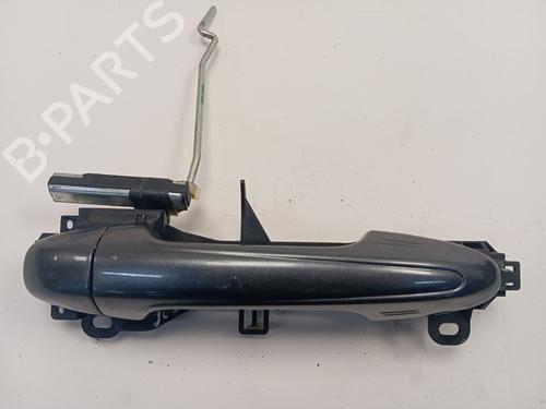 front-right-exterior-door-handle-toyota-rav-4-iv-_a4_-2012-2013-2014-2015-2016-2017-2018-2019-24128345 main image